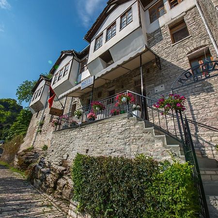 Bed And Breakfast Kotoni Gjirokastër Esterno foto