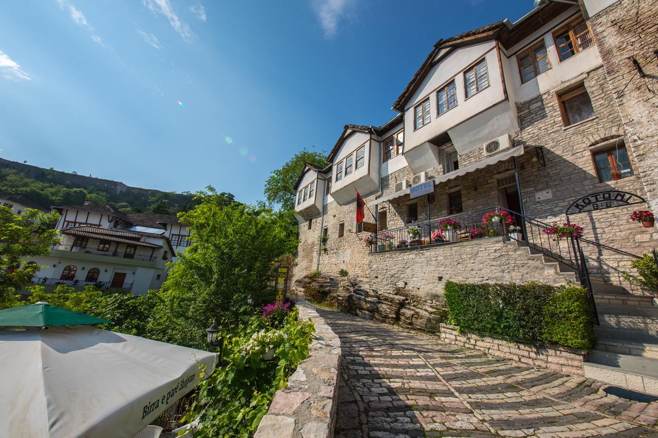 Bed And Breakfast Kotoni Gjirokastër Esterno foto